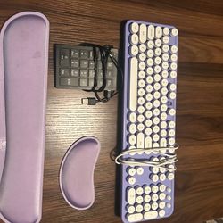 Free keyboard set🪻