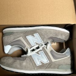 New balance 574 (7M, 8.5W)