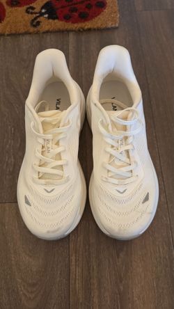 Women’s shoes