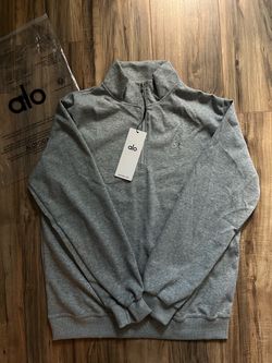 Alo Yoga Accolade 1/4 Zip Pullover Athletic Heather Grey Size M