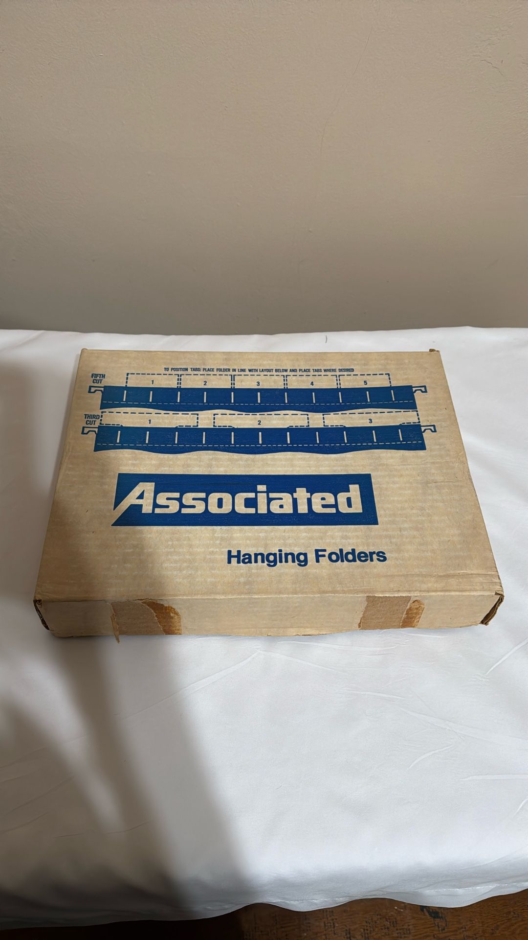 (25) Count Box of Hanging Folders - Office Supply