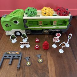 Dinosaur Car Carrier Race Track w. Sounds