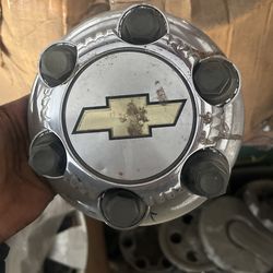 Chevy 6 Lug Wheel Caps