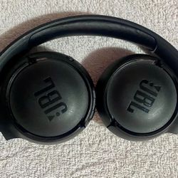 JBL BT Headphones with built in Mic and Pure Bass Sound