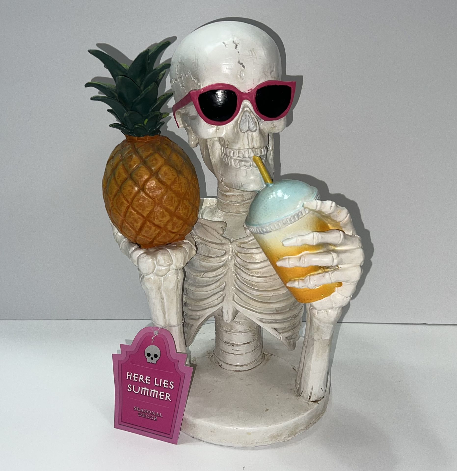 Summerween Pineapple Skeleton
