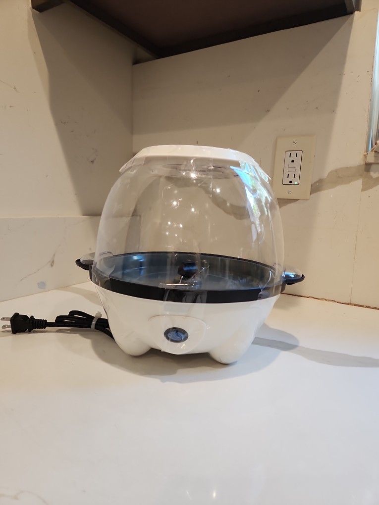 Stirring Popcorn Maker