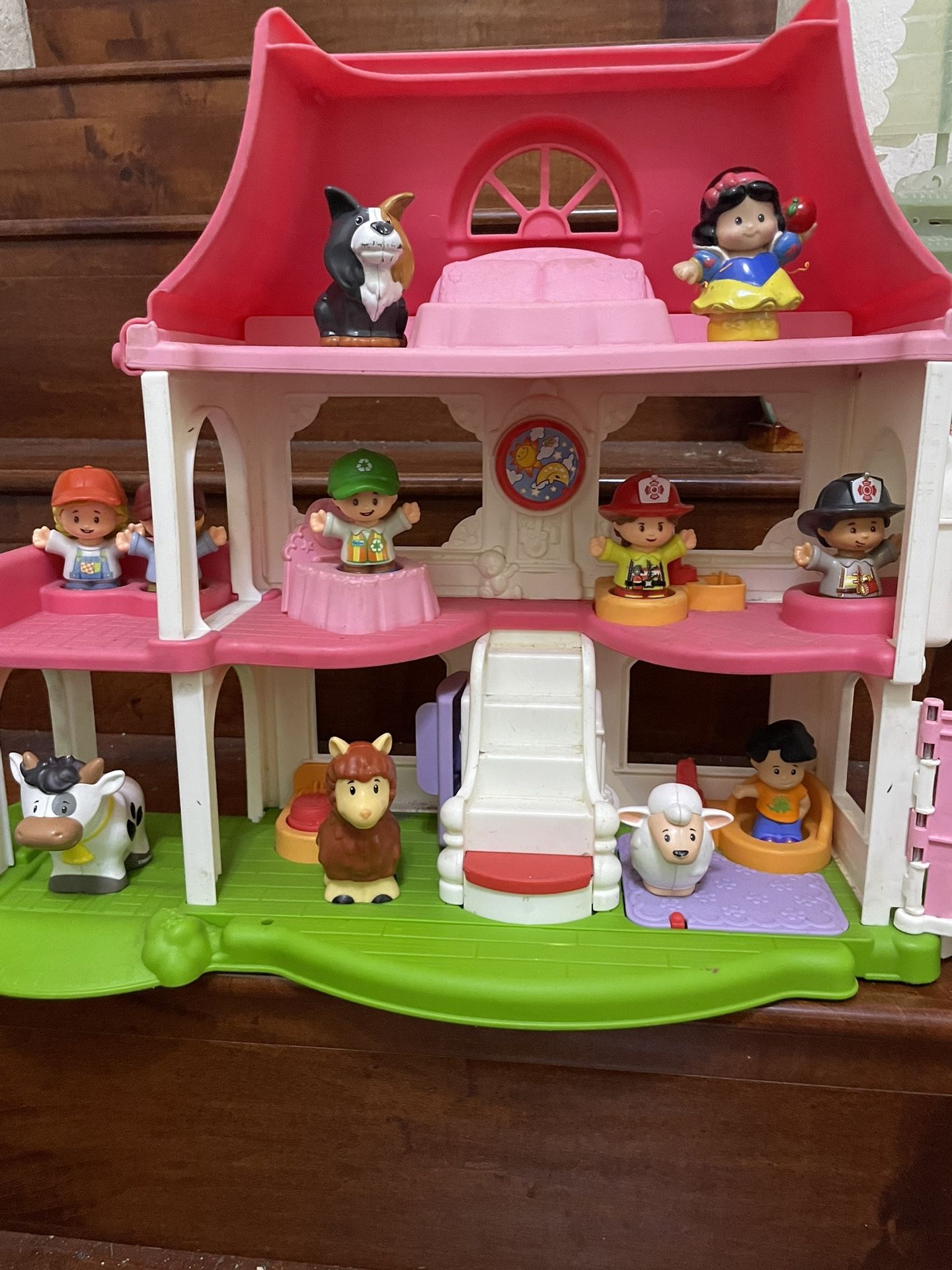 Fisher-Price Little People Sweet Sounds Dollhouse w/ 12 Figures & Animals 2005