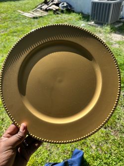 Gold Plates “plastic”