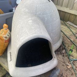 Pet mate Dog House