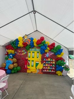 Balloon garland
