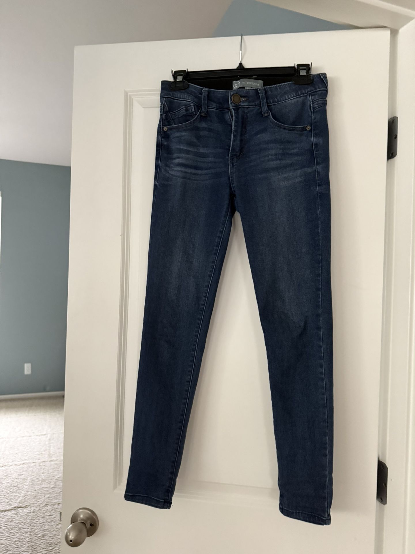 Like New Wit & Wisdom Size 0 (Nordstrom) Run Big So Fits More Like a 2