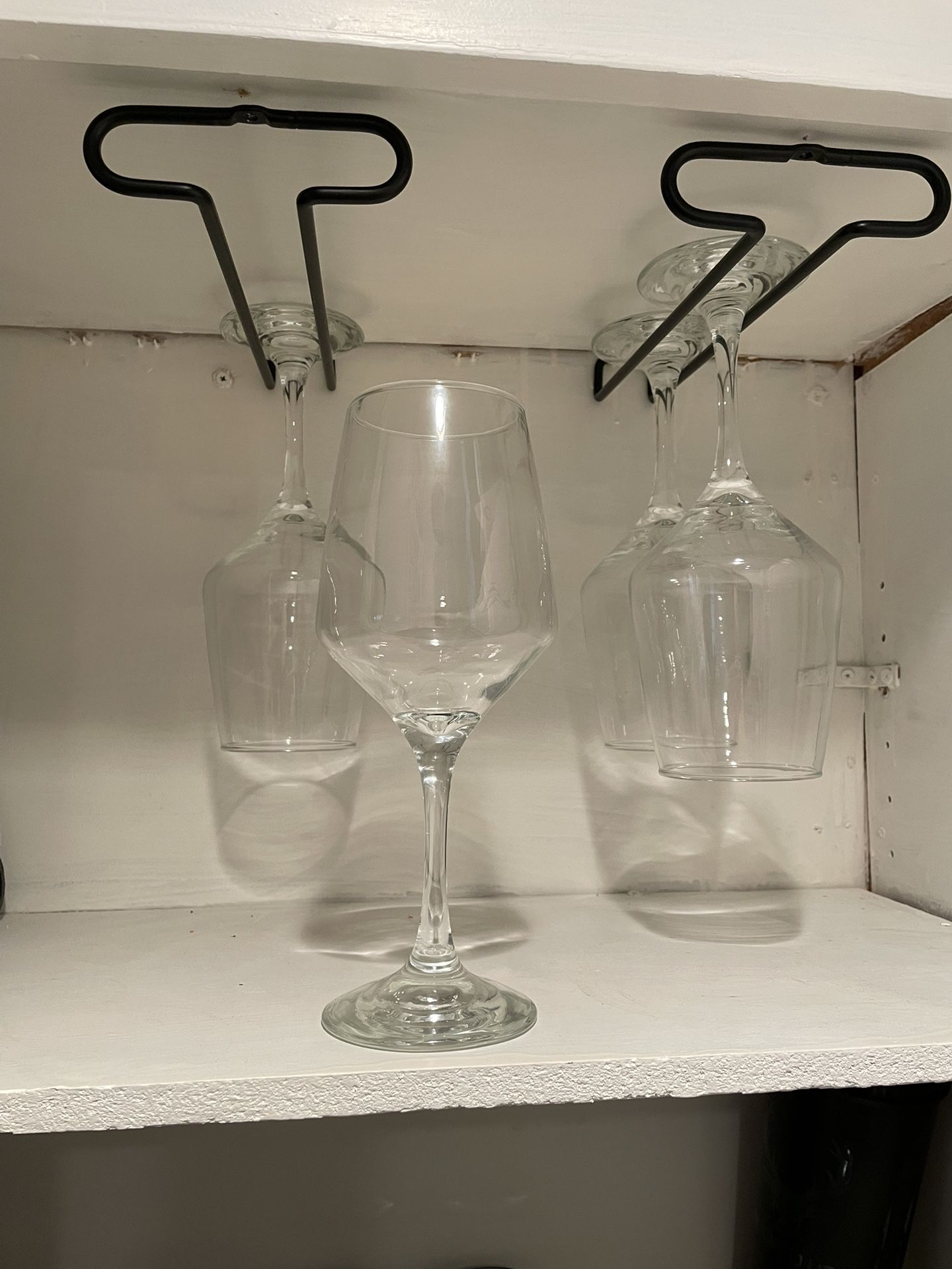 SET OF FOUR ITALIAN CRYSTAL WINE GLASSES