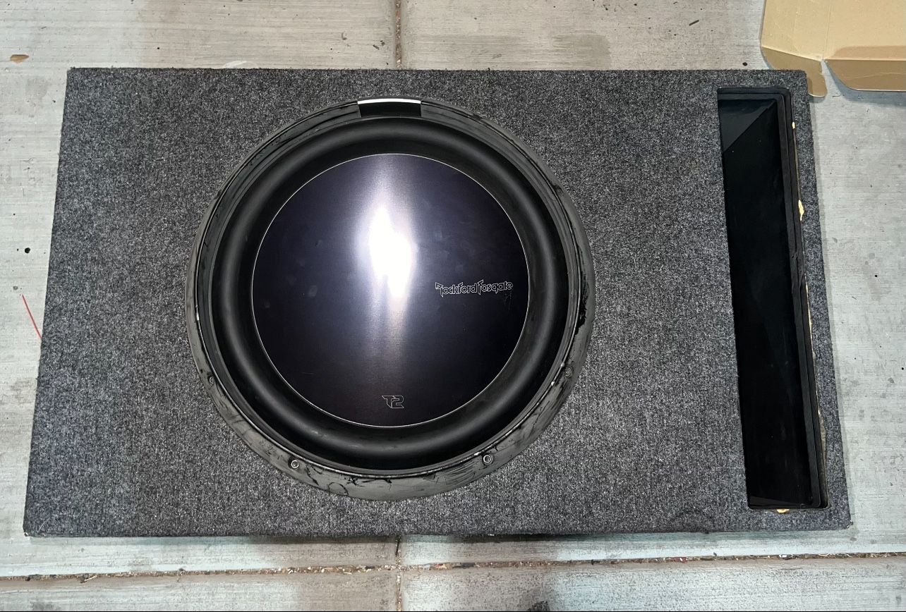 Rockford Fosgate 15” T2 Subwoofer With Ported Box $800