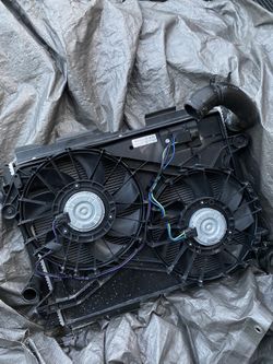 2020 Dodge Challenger Srt Radiator & Fan
