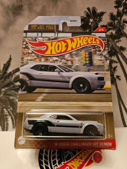 HOT WHEELS