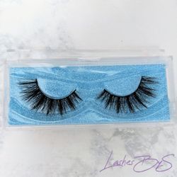 Lashesss