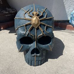 Skeleton Head