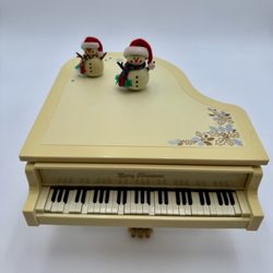 🎄 Magical Christmas Piano - Musical & Dancing Snowmen!⛄️