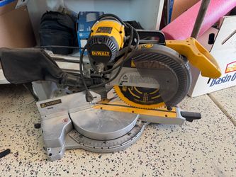 Dewalt miter saw DW708 and stand