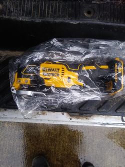 Oscillating tool battery and charger new