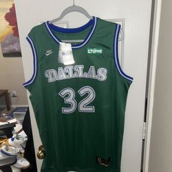 Cooper Flagg Dallas Mavericks green NBA jersey size xl