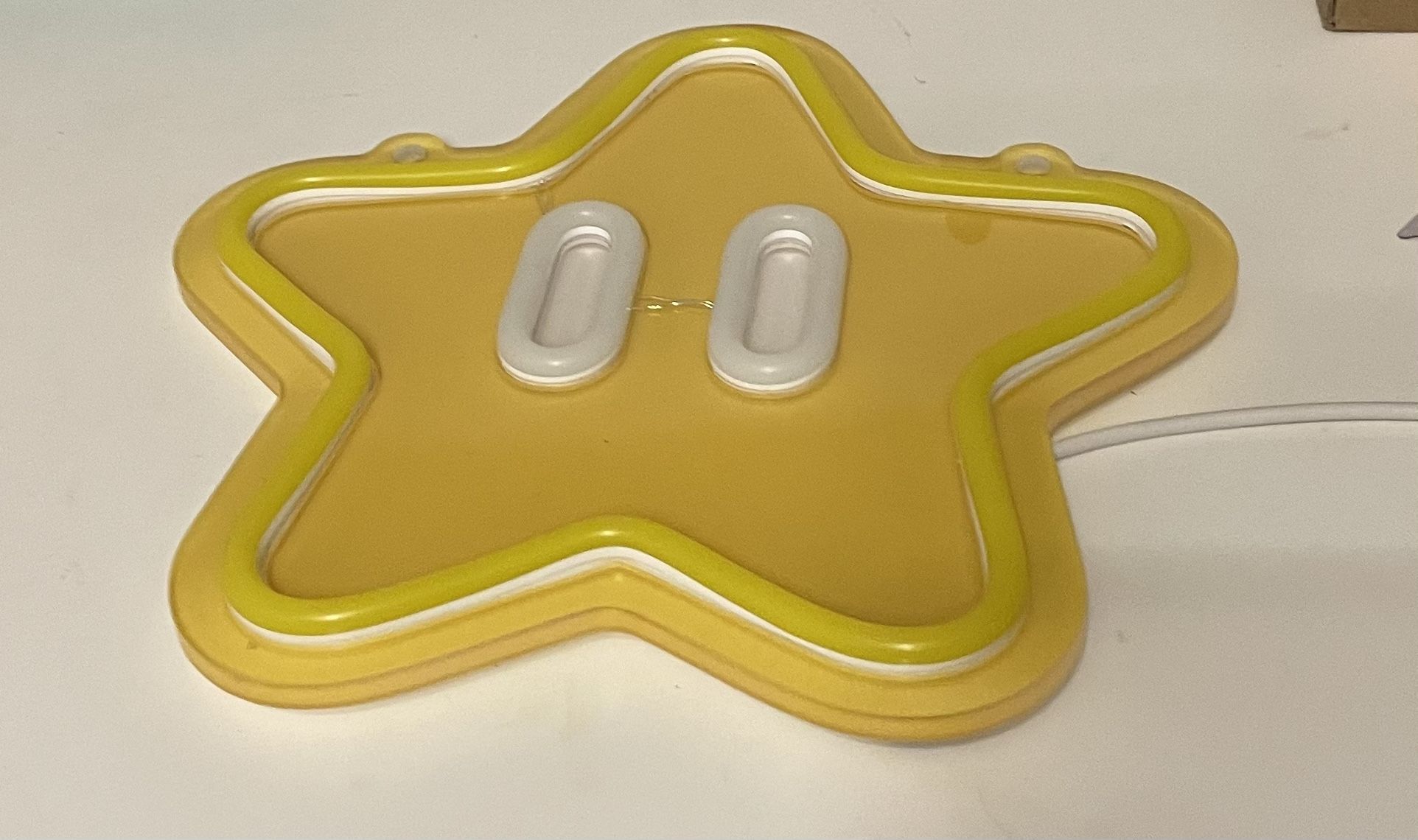 Mario Light up Star ⭐️