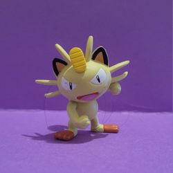 Pokemon Tomy Meowth Posed for Battle Nintendo Figure TRU Toys R US 2016.