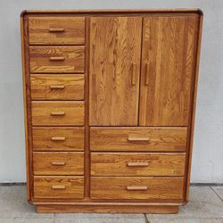 Dresser Oak Bureau Cabinet Chest of 10 Drawers