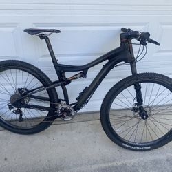 Cannondale Scalpel Ultimate Black Inc 22 LB Mint