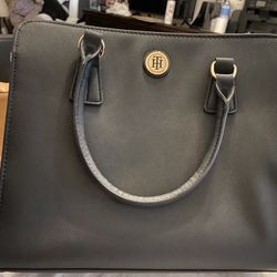 Tommy Hilfiger Black Purse 