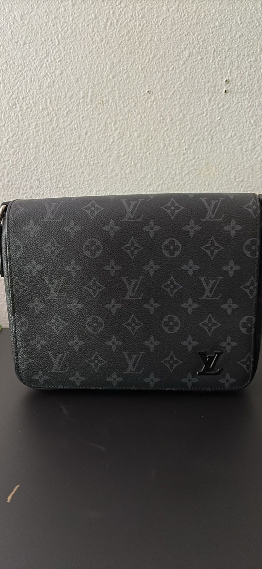 Louis Vuitton Crossbody Bag Men
