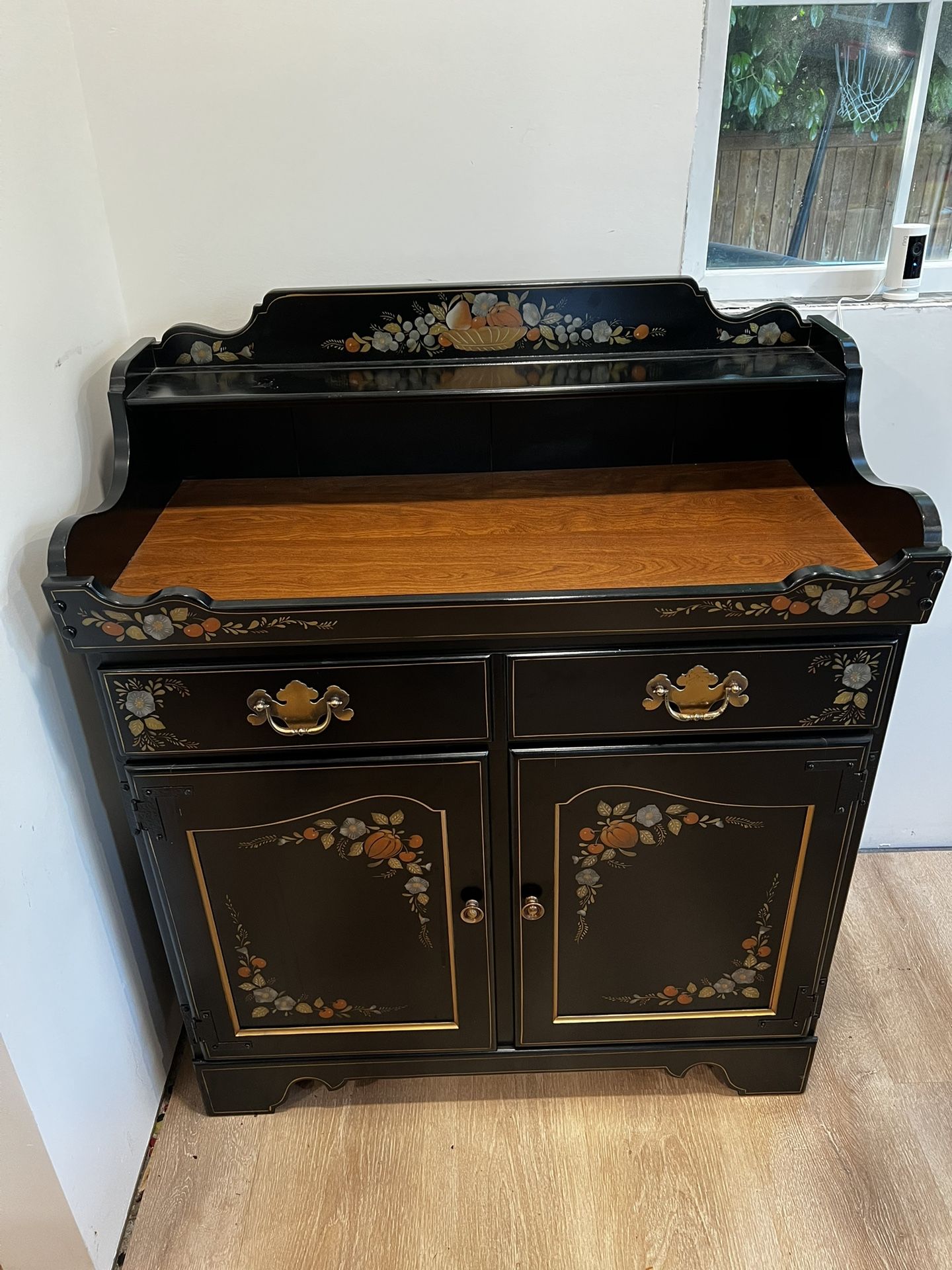Ethan Allen Hitchcock Dry Sink/ Server Hand painted - Original.