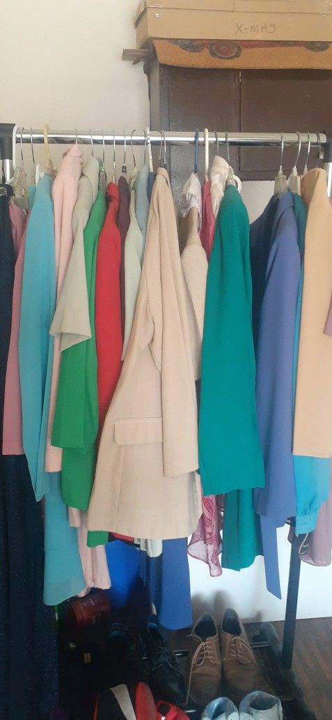 Talla 16 Size 16 LARGE DRESSES , PANT suits Formal Party 🥳