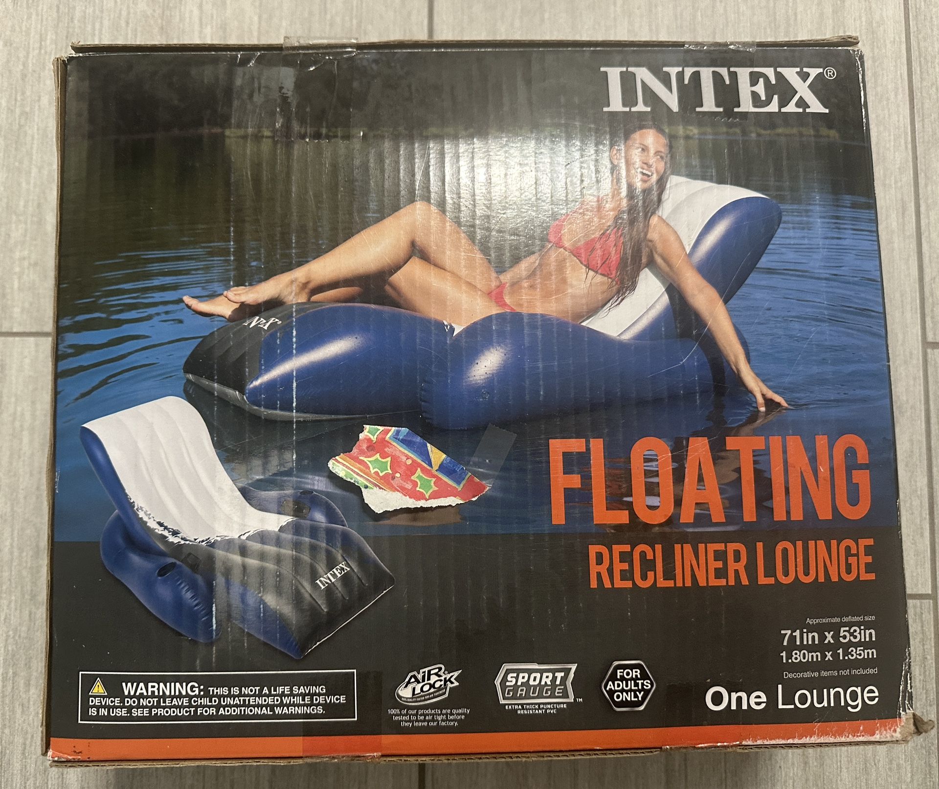 INTEX Floating Recliner Lounge