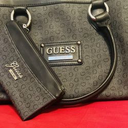 Guess Hand Bag & Wallet