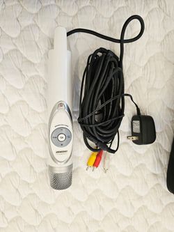 LeadSinger Music Video Karaoke Microphone with Cables