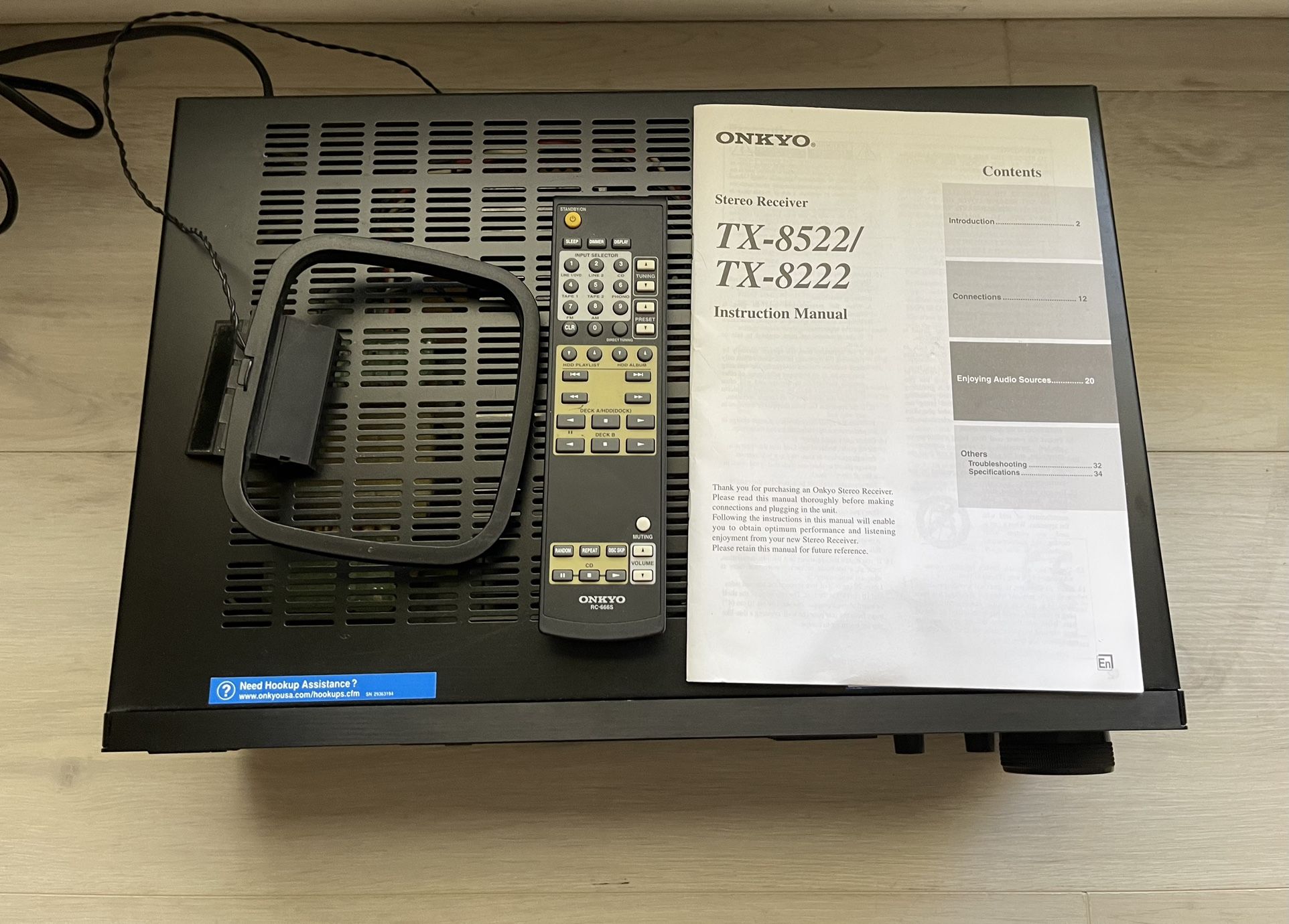 Onkyo TX 8222 2 Channel Stereo Receiver Excellent Condition W/ Antenna Manual