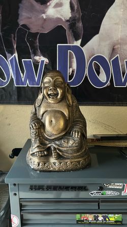 Buddha statue