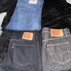 Jeans 501s, true religion