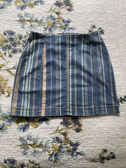 Wild Fable blue denim skirt 