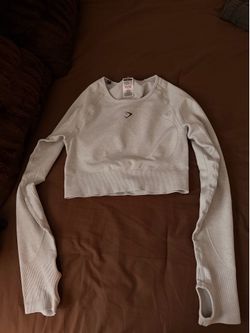 Gym shark long sleeve shirt