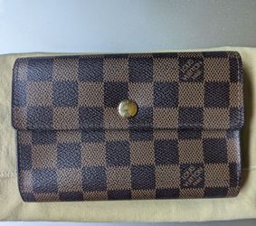 Authentic Louis Vuitton Alexandra wallet