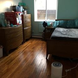 Vintage Twin Size Bed