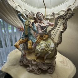 MUST GO: 2 vintage/antique Italian  Capodimonte Porcelain Lamps