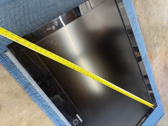 42” Samsung TV