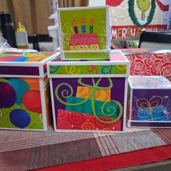 BIRTHDAY GIFT BOXES 