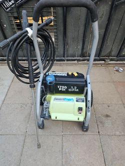 Pressure washer