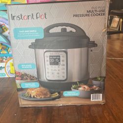 Instant Pot Brand NEW