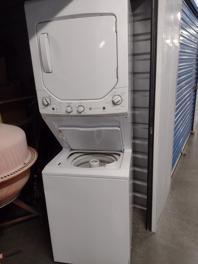 Stackable Washer & Dryer
