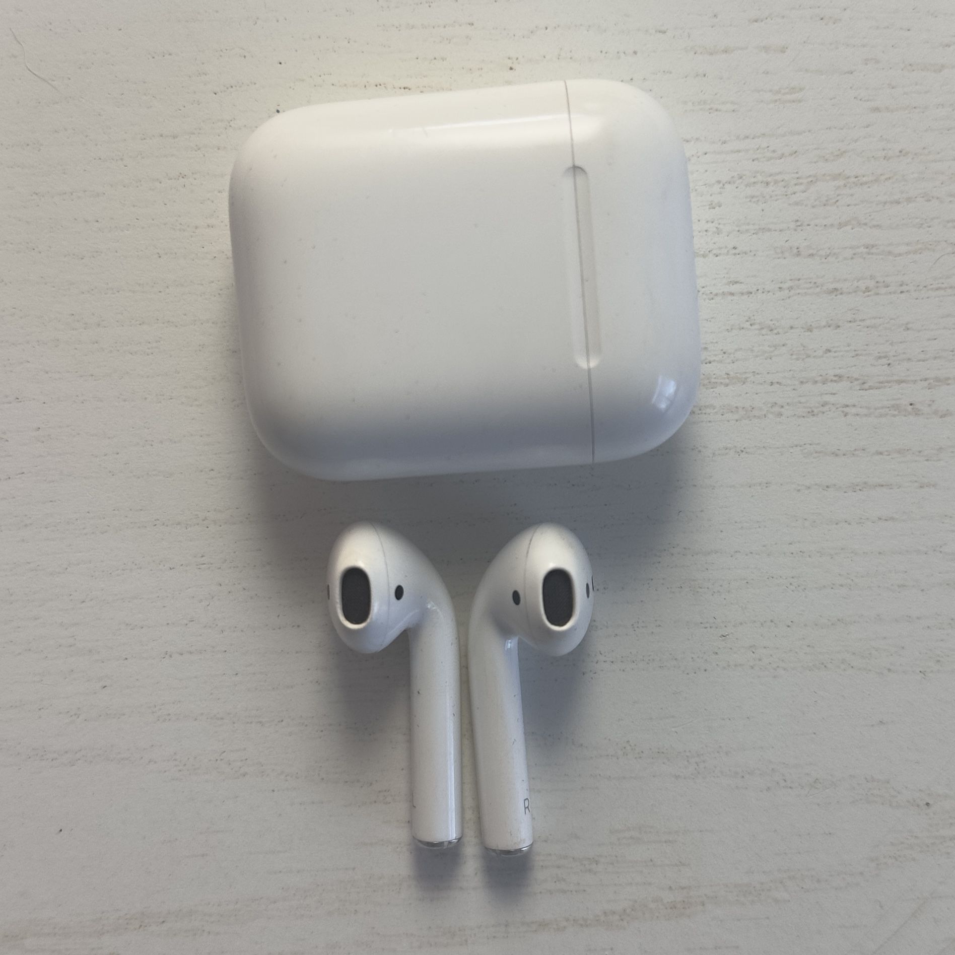 Airpods 2nd Generation